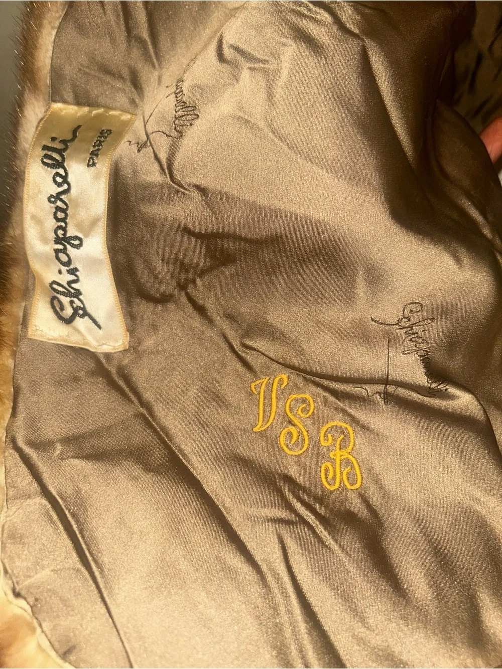 Vintage Schiaparelli Paris Hochschild Kohn Brown Fur Cape Stole Wrap